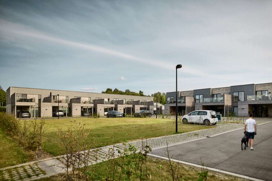 Nutidigt ”naverværk” med Nordic Klikfals, Navervej 1, 8382 Hinnerup